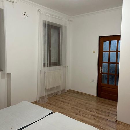 Debrecen Garden Apartman 4S M35 Eksteriør billede