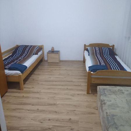 Debrecen Garden Apartman 4S M35 Eksteriør billede