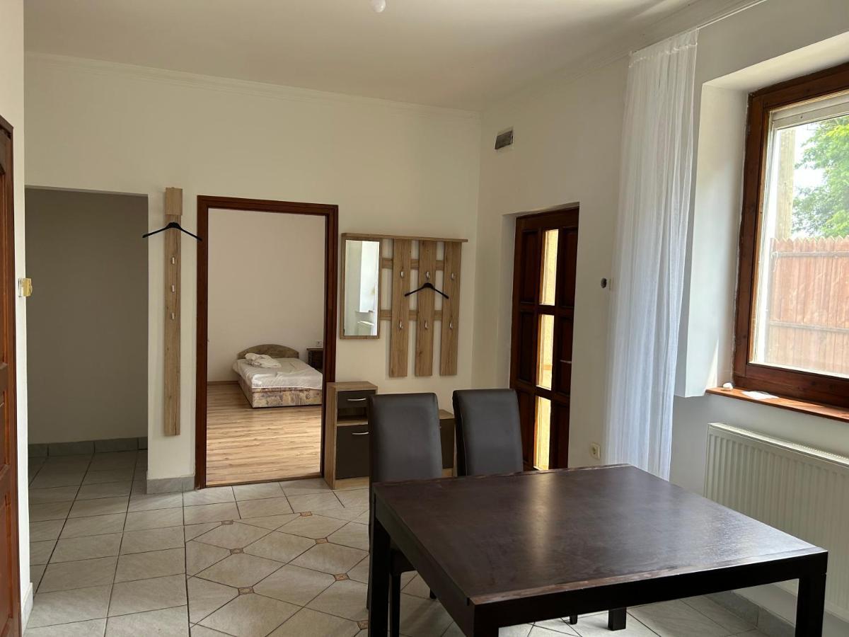 Debrecen Garden Apartman 4S M35 Eksteriør billede
